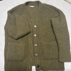 Faherty brand size medium waffle knit sweater - excellent used condition